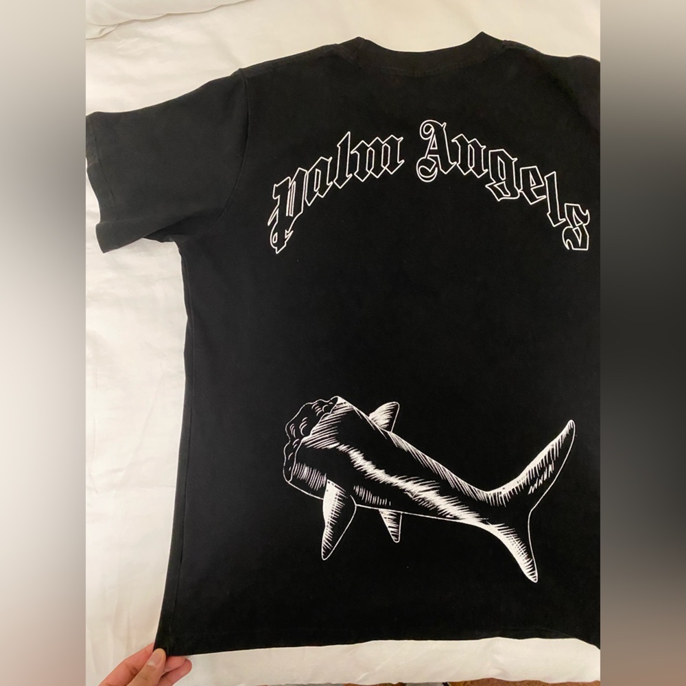 LIGHTLY WORN SIZE M PALM ANGEL